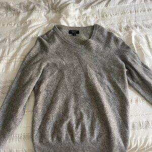 Grey cashmere sweater